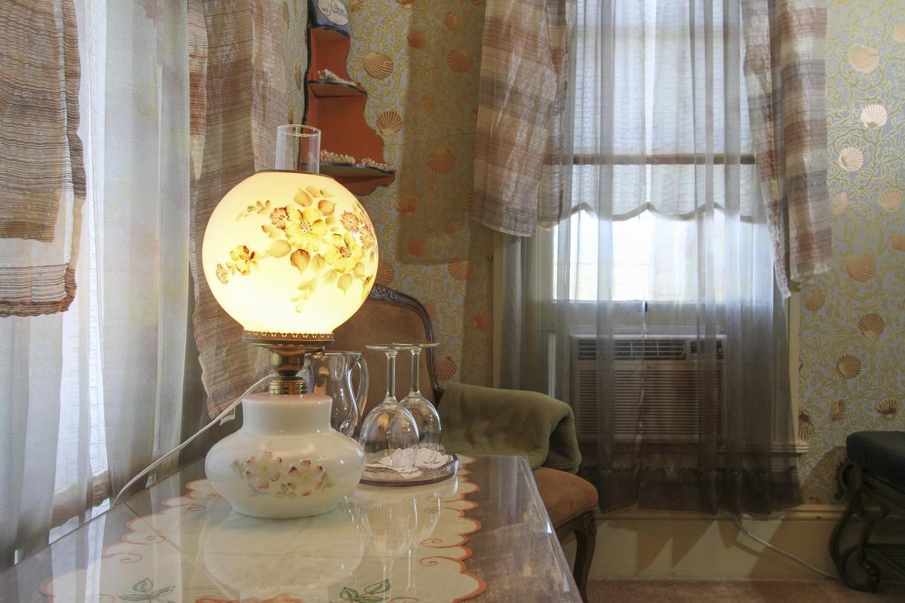 Hope-Merrill House 杰瑟维尔 外观 照片