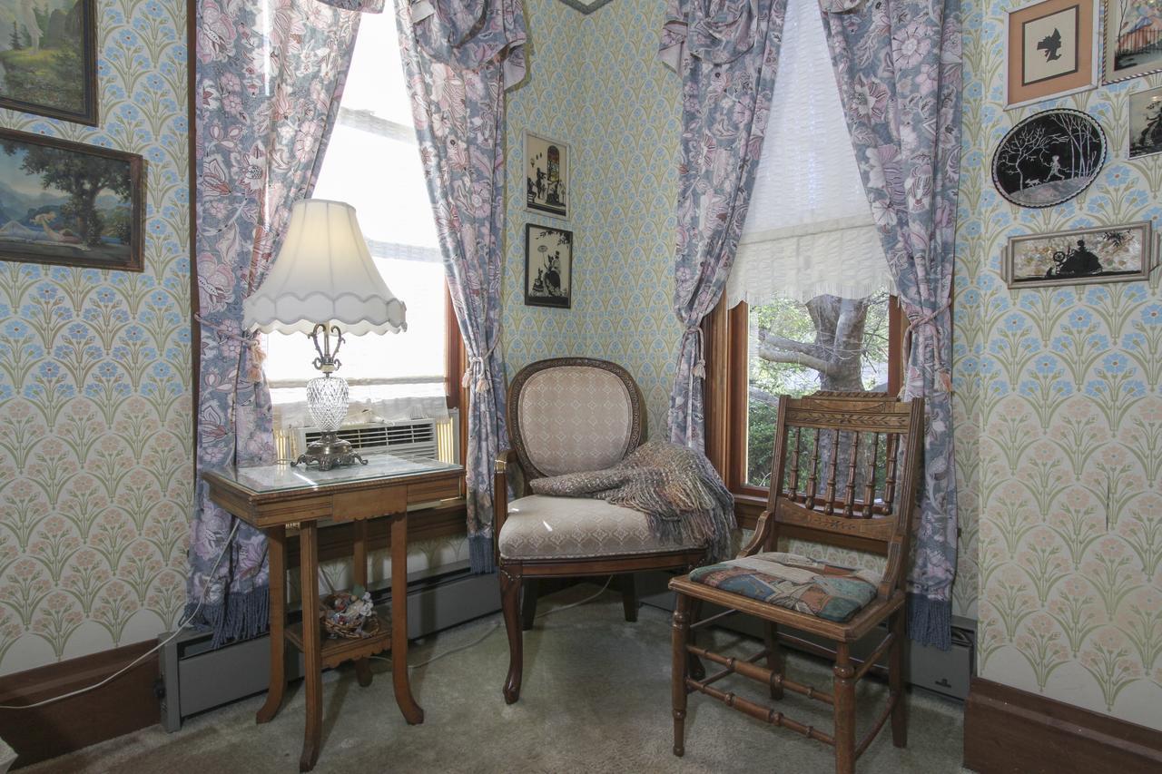 Hope-Merrill House 杰瑟维尔 外观 照片