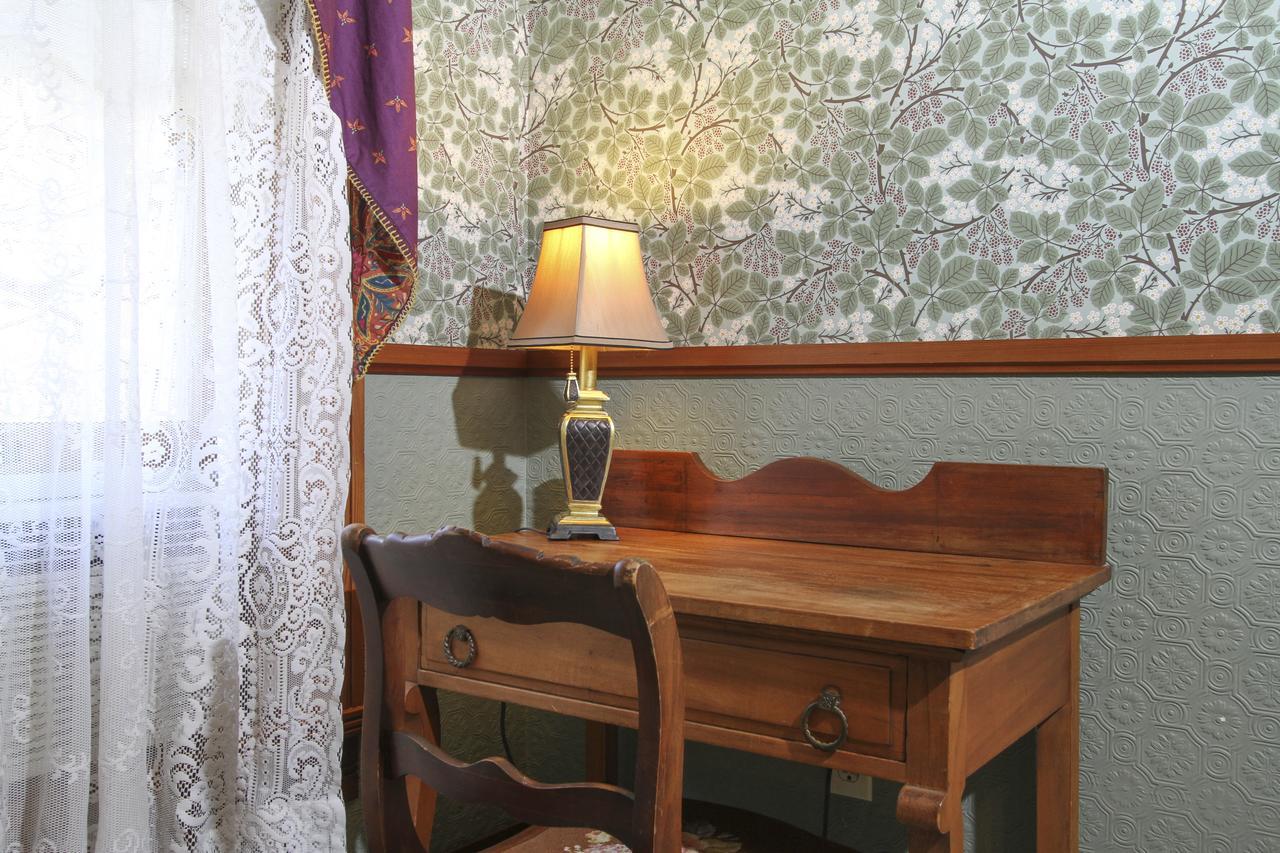 Hope-Merrill House 杰瑟维尔 外观 照片